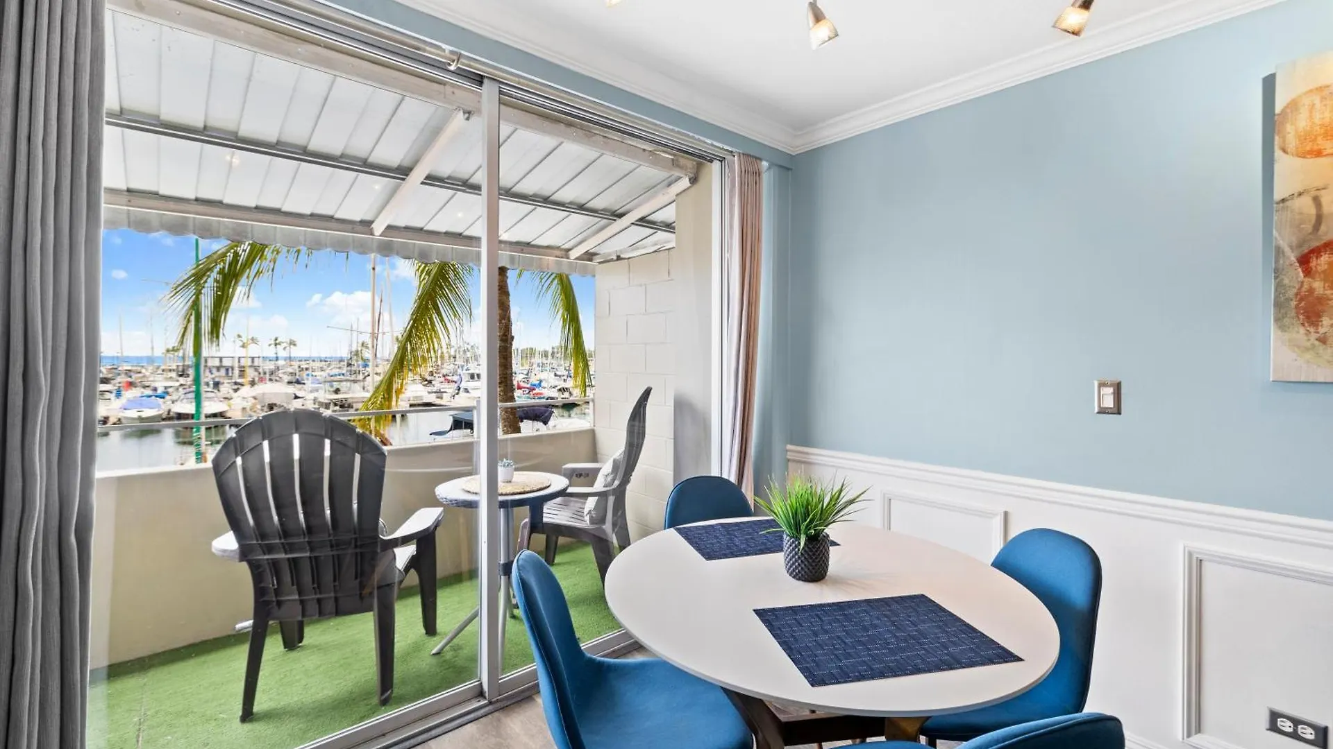 Ilikai Marina 1 Bedroom Honolulu Apartment